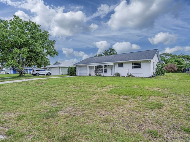 136 16th Avenue, Vero Beach, FL 32962