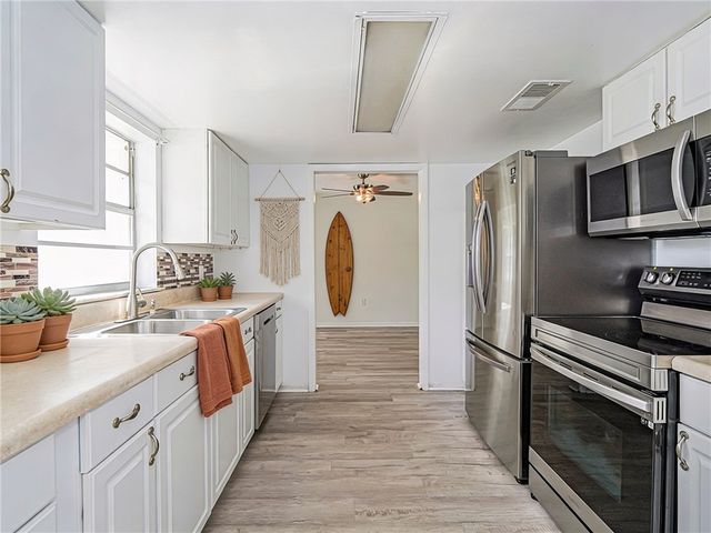 136 16th Avenue, Vero Beach, FL 32962