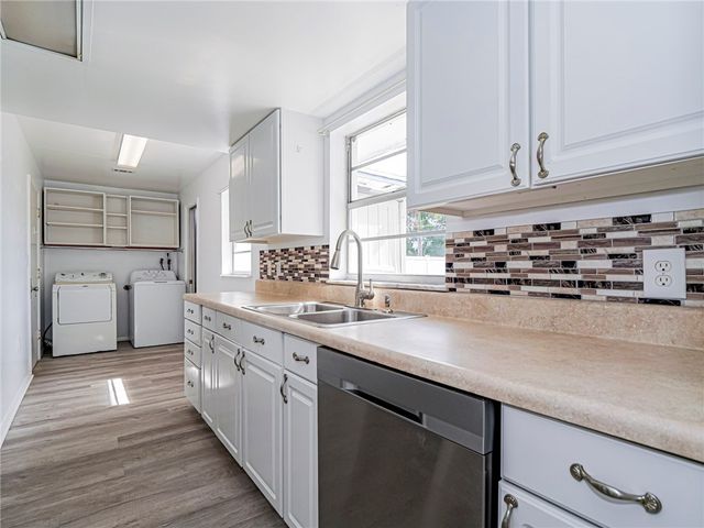 136 16th Avenue, Vero Beach, FL 32962