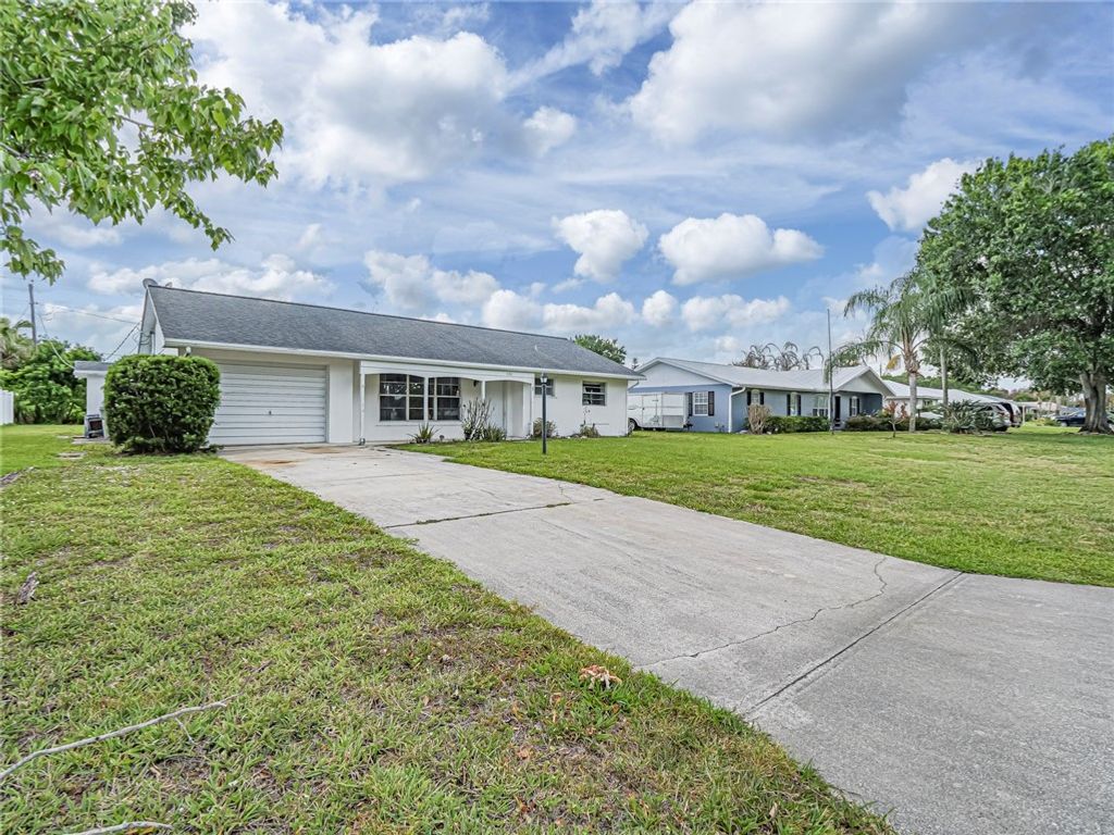 136 16th Avenue, Vero Beach, FL 32962