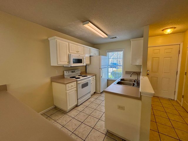 310 Evans Lake Way, Evans, GA 30809