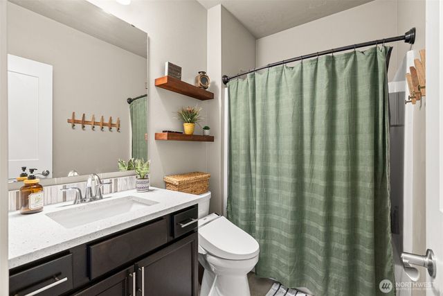 787 NW Dresden Court, Bremerton, WA 98311