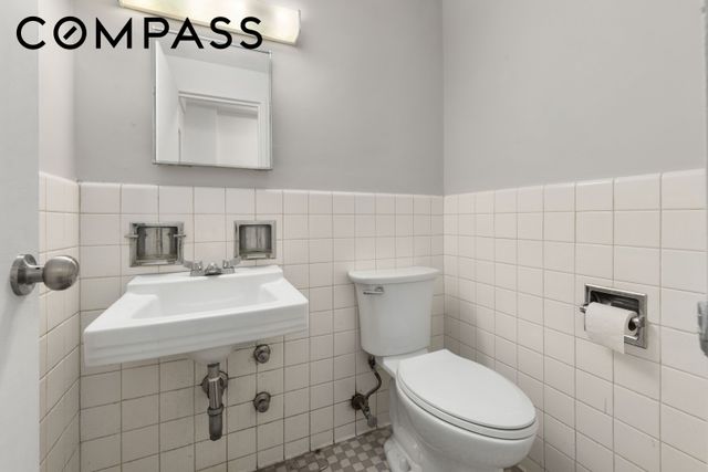 25 Sutton Pl S Apt 19I, New York City, NY 10022