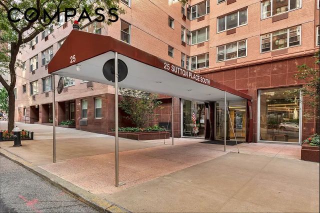 25 Sutton Pl S Apt 19I, New York City, NY 10022