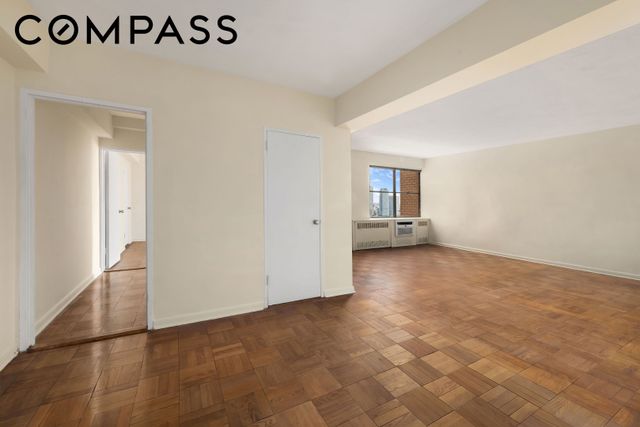 25 Sutton Pl S Apt 19I, New York City, NY 10022