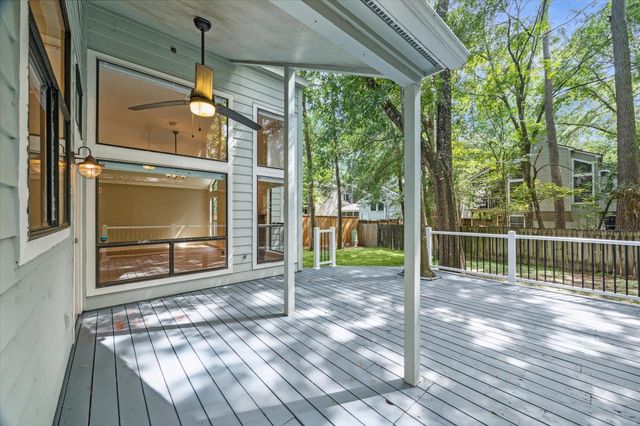 31 Fire Flicker Place, The Woodlands, TX 77381