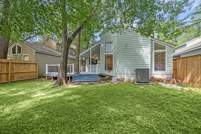 31 Fire Flicker Place, The Woodlands, TX 77381