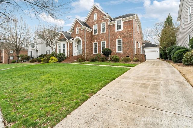 7620 Compton Court, Charlotte, NC 28270