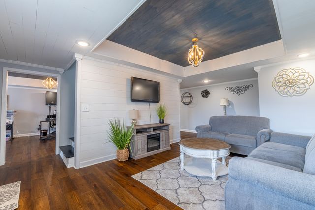 339 Silver Creek Drive, Somerset, KY 42503