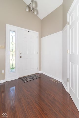 2416 E Hickory Boulevard, Greenfield, IN 46140