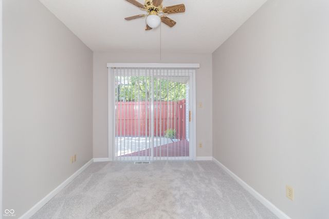 2416 E Hickory Boulevard, Greenfield, IN 46140