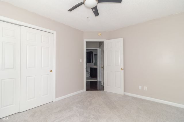 2416 E Hickory Boulevard, Greenfield, IN 46140