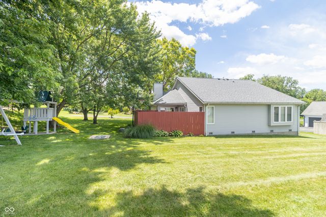 2416 E Hickory Boulevard, Greenfield, IN 46140