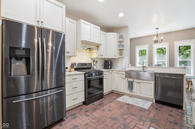 1590 N Limestone Drive, Ellettsville, IN 47429