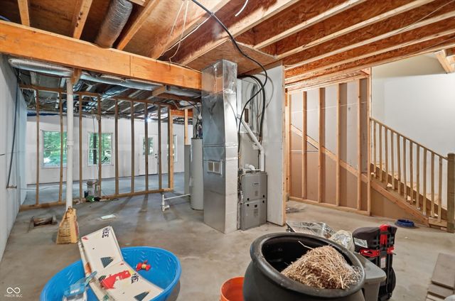 1590 N Limestone Drive, Ellettsville, IN 47429