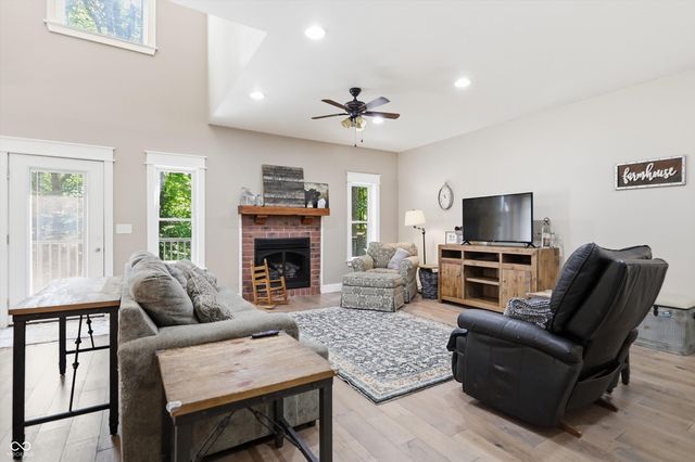 1590 N Limestone Drive, Ellettsville, IN 47429