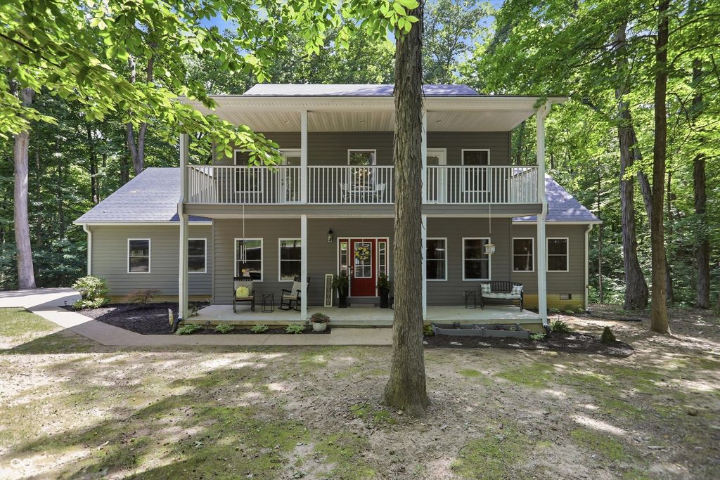 1590 N Limestone Drive, Ellettsville, IN 47429