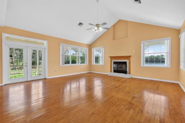 493 MALAUKA LOOP, Ocklawaha, FL 32179
