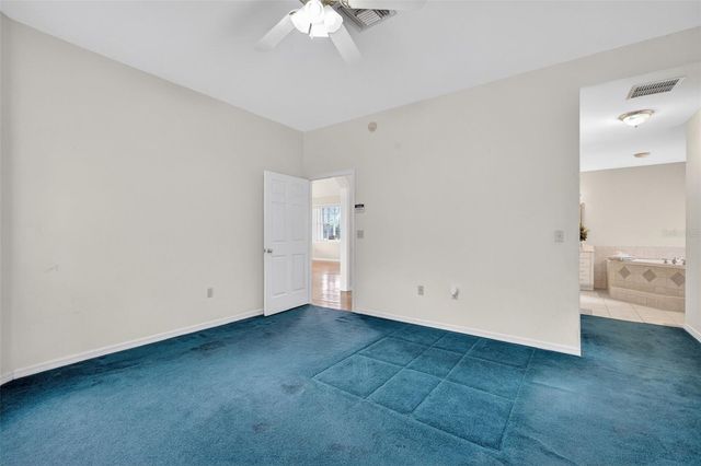 493 MALAUKA LOOP, Ocklawaha, FL 32179
