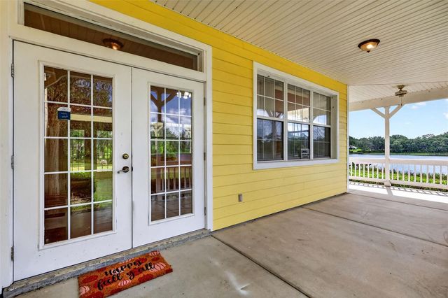 493 MALAUKA LOOP, Ocklawaha, FL 32179