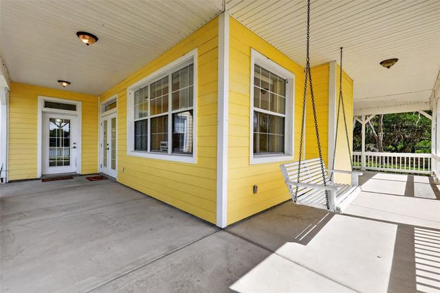 493 MALAUKA LOOP, Ocklawaha, FL 32179