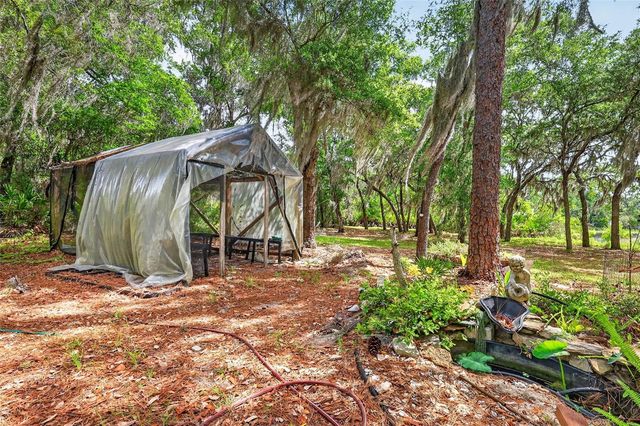 493 MALAUKA LOOP, Ocklawaha, FL 32179