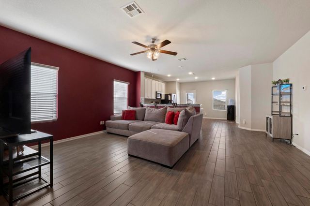 520 Warlander WAY, Georgetown, TX 78626