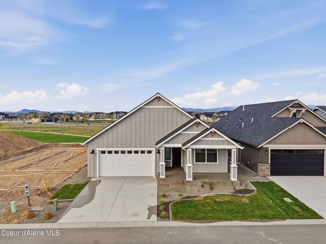 4447 W Hide Away Ln, Coeur D'alene, ID 83815