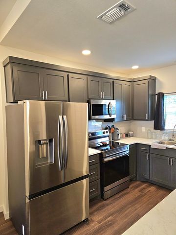 603 W 17th St, San Angelo, TX 76903