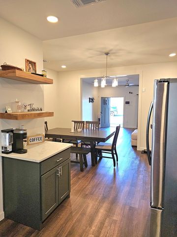 603 W 17th St, San Angelo, TX 76903