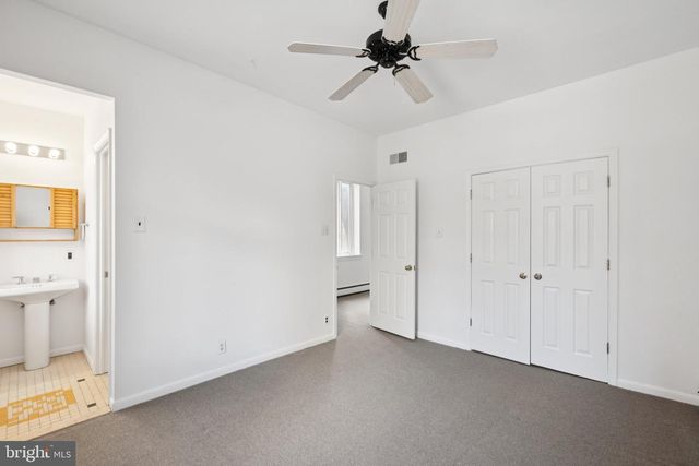 930 LOCUST ST, Philadelphia, PA 19107