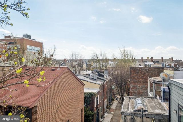 930 LOCUST ST, Philadelphia, PA 19107