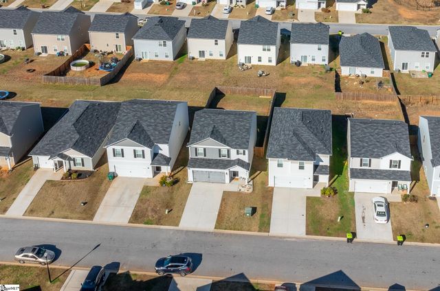 663 Farmstead Trail, Inman, SC 29349