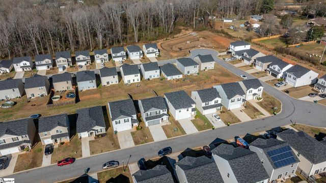 663 Farmstead Trail, Inman, SC 29349