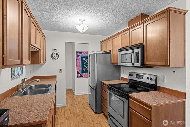 750 N 143rd Street #314, Seattle, WA 98133