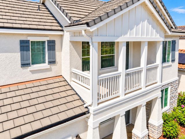 2468 Montana Avenue, Clovis, CA 93619