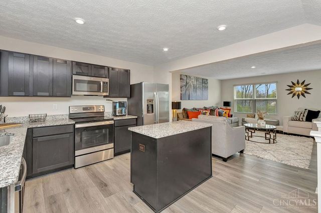 9809 Melcarl Drive, Colerain Twp, OH 45251
