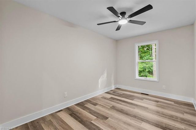 2945 Little Creek Drive, Thomasville, NC 27360