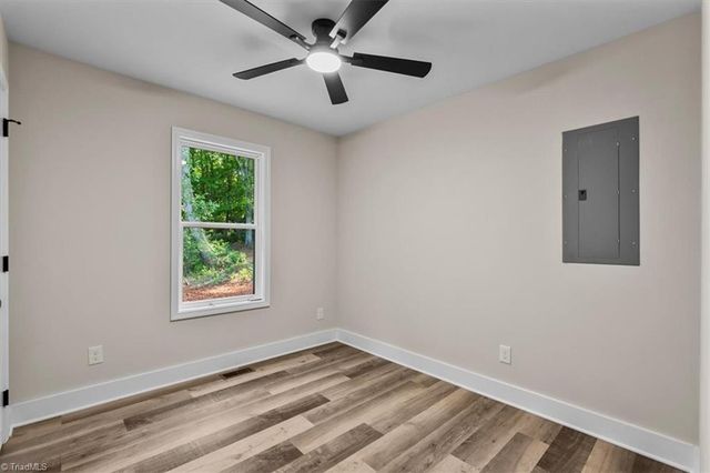 2945 Little Creek Drive, Thomasville, NC 27360