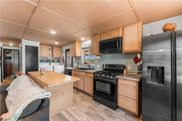 1724 Sandra, Rosamond, CA 93560