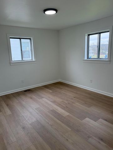 1206 Logan Avenue, Rossville, GA 30741