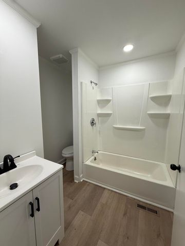 1206 Logan Avenue, Rossville, GA 30741