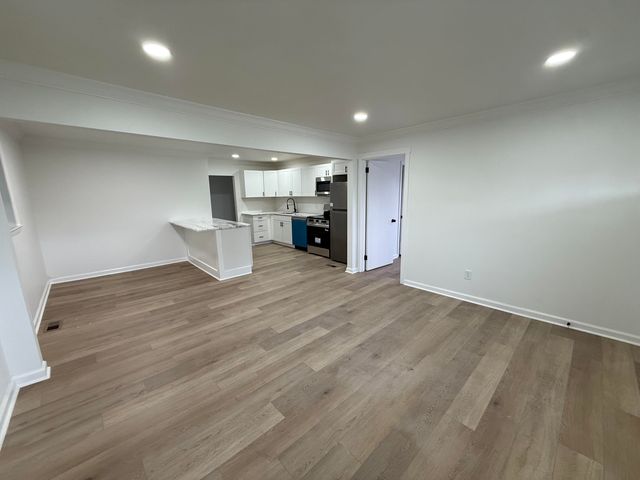 1206 Logan Avenue, Rossville, GA 30741