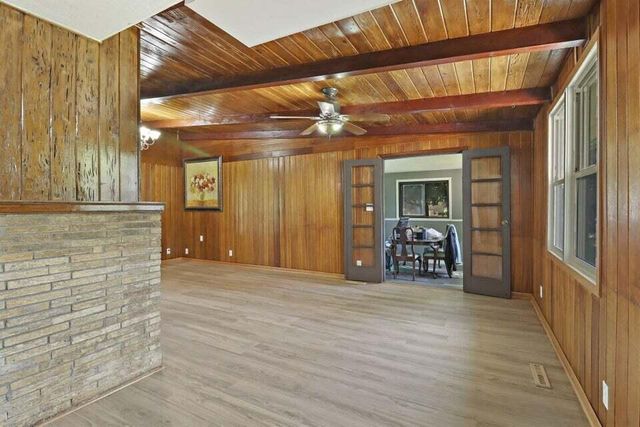 5401 82nd STREET, Kenosha, WI 53142