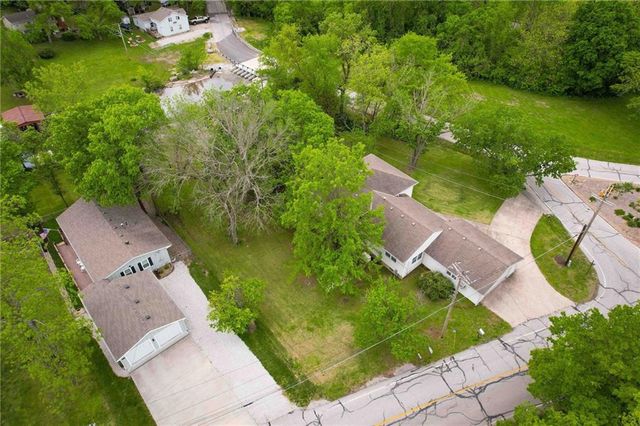50 & 51 T Street, Lake Lotawana, MO 64086