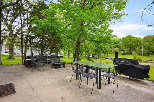 50 & 51 T Street, Lake Lotawana, MO 64086
