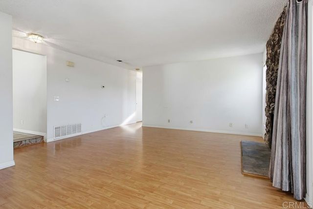 1237 Armstrong Circle, Escondido, CA 92027