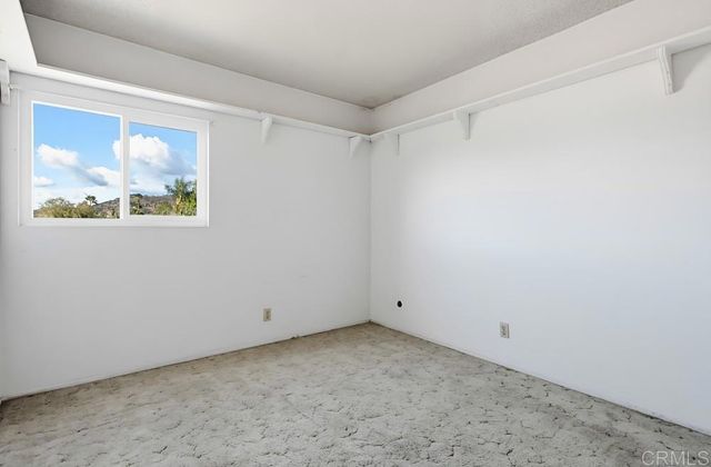 1237 Armstrong Circle, Escondido, CA 92027