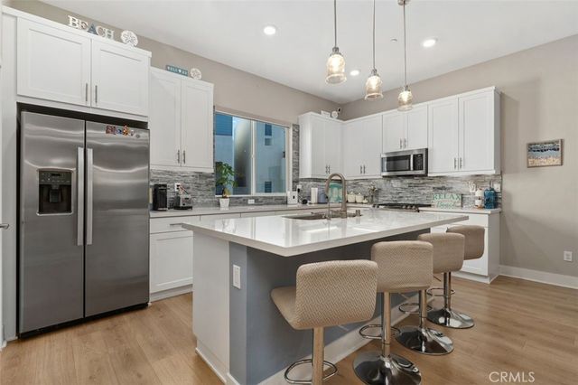 1642 W Saratoga Lane, San Pedro, CA 90732
