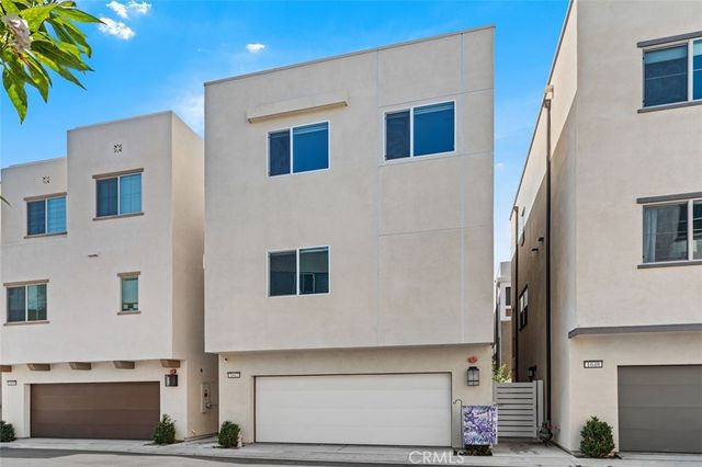 1642 W Saratoga Lane, San Pedro, CA 90732